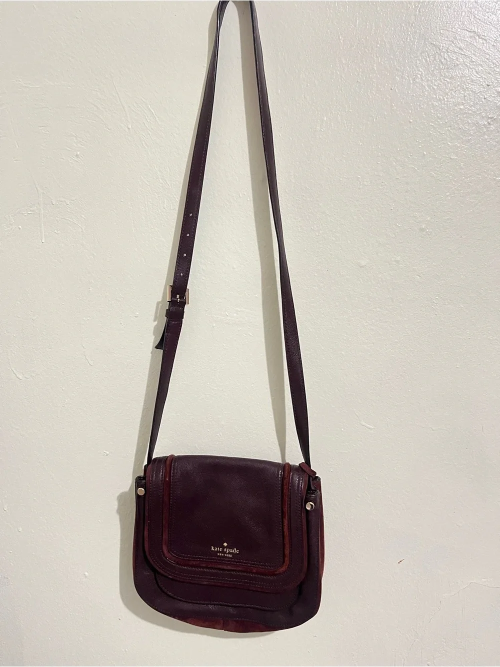kate spade New York Pratt Rianne Leather Crossbody Bag in Deep Burgundy